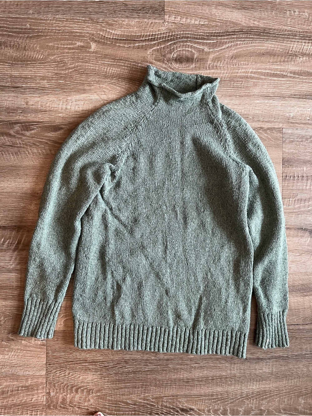 L.L. Bean Women’s Small Sage Green Mock Neck Sweater 100% Cotton Vintage